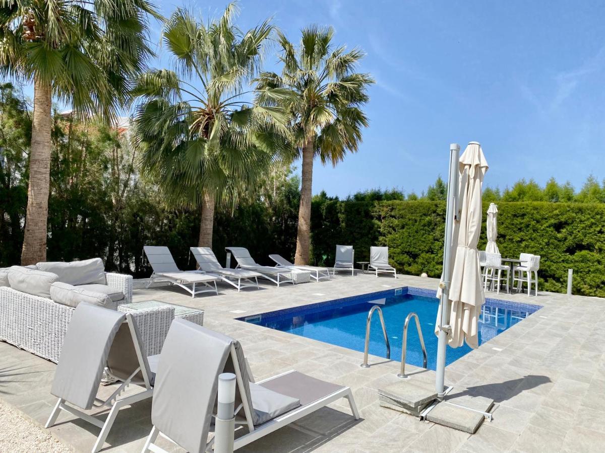Luxury Villa Roma Near The Beach Coral Bay Exterior foto