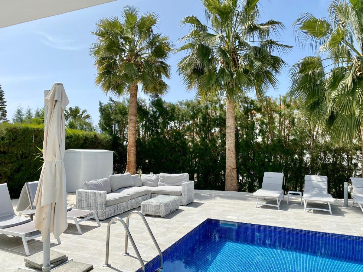 Luxury Villa Roma Near The Beach Coral Bay Exterior foto